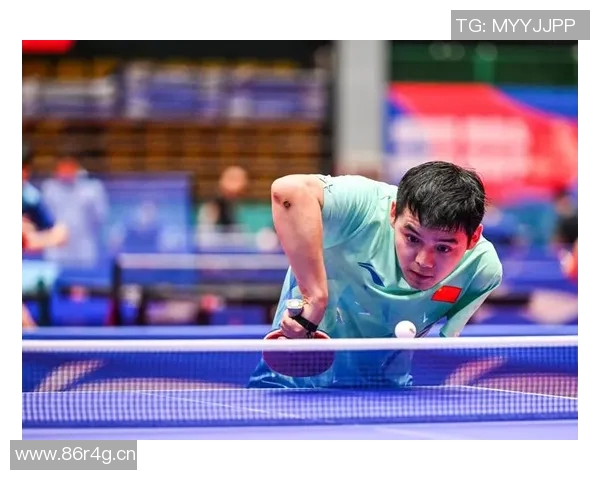 杭州羽毛球队的奋斗历程与杯赛荣耀背后的成长故事 杭州羽毛球队的奋斗历程与杯赛荣耀背后的成长故事